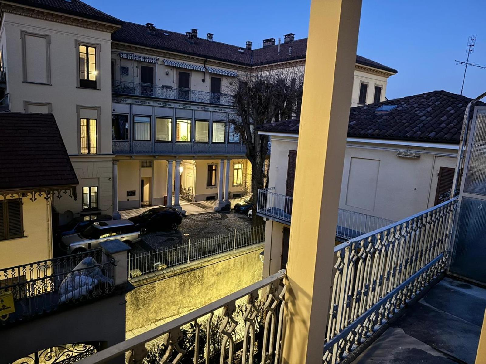 Апартаменти Le Tre Ca', Ca' Cecilia, Ca' Nina, Ca' Vittoria Асті Екстер'єр фото